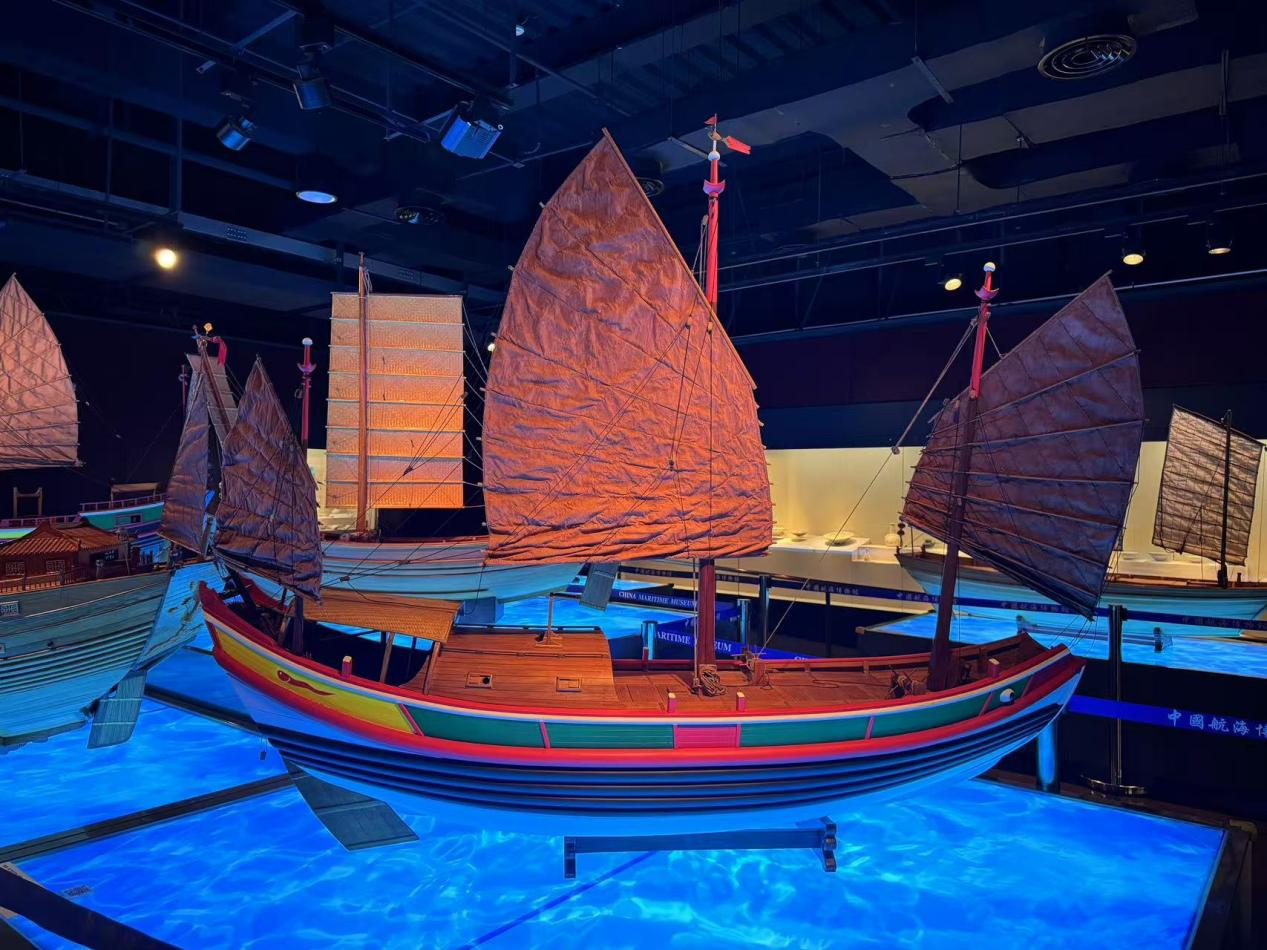 航海时光之旅：探寻“南海一号”沉船宝藏